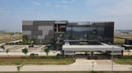 Gedung Data Center NeutraDC.