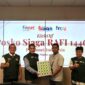 (Kiri ke Kanan) Direktur Utama Finnet Rakhmad Tunggal Afifuddin, VP Product Strategy & Development M. Doni Kurniawan, Penerima CSR Imam, dan Direktur Technology, Product & Operation Finnet Apep M.K Noormansyah saat kick Off Posko Siaga Ramadan dan Idulfitri (RAFI) 1446H, beberapa waktu yang lalu.