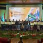 Penyerahan apresiasi kepada pemenang kompetisi Innovillage tahun 2024 oleh Senior General Manager, Hery Susant