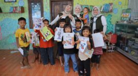 Kegiatan Employee Volunteering pada program CONNECT-IN: Langkah Konservasi Telkom untuk Indonesia Lestari yang dilaksanakan pada 9-10 Agustus 2025 di Pulau Pari, Kepulauan Seribu.
