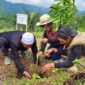 Telkom menargetkan penanaman 10.000 bibit pohon di sepanjang Sungai di wilayah Garut, Boyolali, dan Gowa.