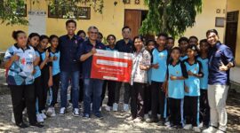 SMA Negeri 1 Siau Barat sebagai salah satu penerima bantuan 111.500 GB kuota internet Telkomsel.