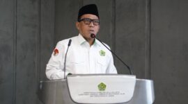 Direktur Urusan Agama Islam dan Bina Syariah Kementerian Agama, Arsad Hidayat
 