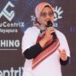 Direktur Utama Telkom Dian Siswarini saat memberikan sambutan pada acara Press Conference peresmian fasilitas edge data center neuCentrIX Telkom ke-28 yang berlokasi di Jayapura, Papua pada Kamis (4/12).