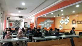 Agenda AI Connect Offline Series di AI Center Makassar ini adalah inisiatif dari Telkom AI Center of Excellence (AI CoE).