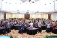Direktur Enterprise & Business Service Telkom Veranita Yosephine, Direktur IT Digital Telkom Faizal Rochmad Djoemadi, serta Direktur Strategic Business Development & Portfolio Telkom Seno Soemadji dalam forum strategis Transformasi Digital BUMN yang diselenggarakan oleh Danantara Indonesia di Wisma Danantara, Jakarta, Senin (5/5)