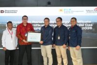 Telkom menerima Certificate of Appreciation dari PT Energy Management Indonesia (Persero) (EMI) atas pemanfaatan Renewable Energy Certificate (REC) dan Sertifikat Pengurangan Emisi Gas Rumah Kaca (SPE GRK) dalam mendukung upaya dekarbonisasi. Penyerahan sertifikat menjadi bagian dari pencapaian The Telkom Hub yang telah mencapai net zero emisi Cakupan 1 dan 2, sekaligus memperkuat langkah Telkom menuju operasional rendah karbon dan target Net Zero Emission (NZE) 2060.