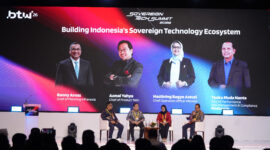 Direktur Operasi dan Pembangunan Mitratel Hastining Bagyo Astuti saat menjadi panelis dalam Panel Discussion I: Building Indonesia’s Sovereign Technology Ecosystem pada Sovereign Tech Summit 2026, rangkaian Bali Tech Week (BTW) 2026 di Denpasar, Bali, Kamis (22/10).