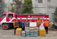TelkomGroup berikan bantuan korban karhulta di Kalimantan. (Dok Telkom)